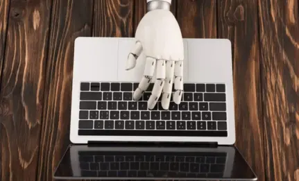 Student developing artificial intelligence projects using Python and machine learning on a laptop