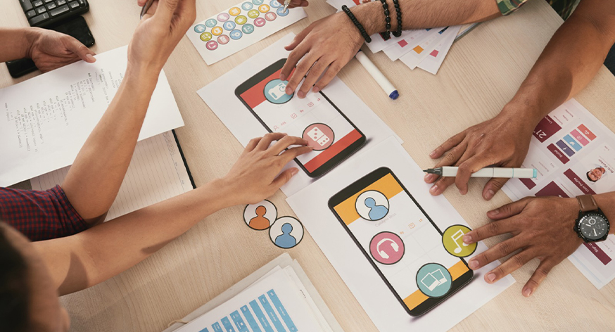 Social media marketing campaign planning discussion