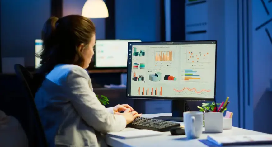 Digital marketing professional analysing content performance and website traffic