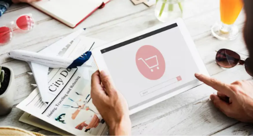 E-commerce product catalogue and online store interface